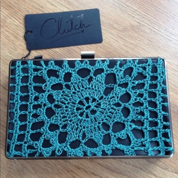 + CLUTCH + Fortune Box Clutch - Picture 2 of 4